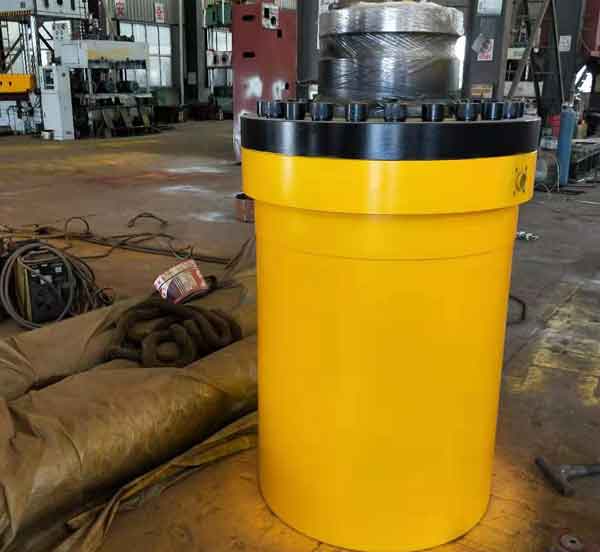 2000噸液壓機組成細(xì)節(jié)