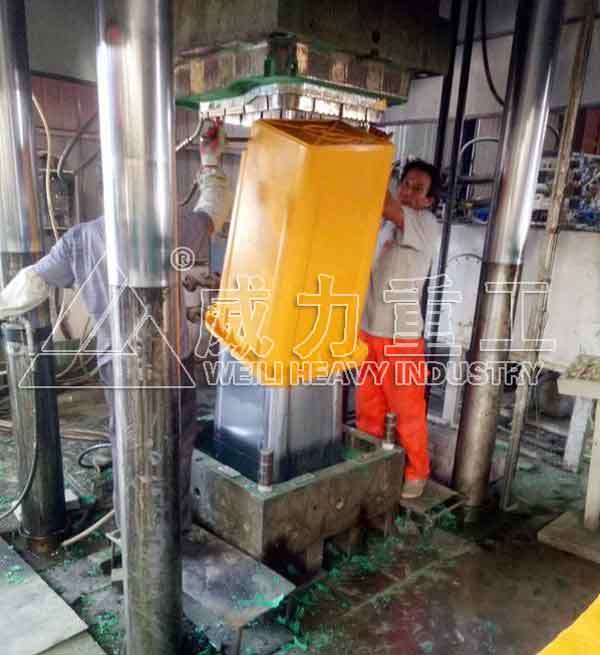 玻璃鋼環衛桶模壓成型液壓機
