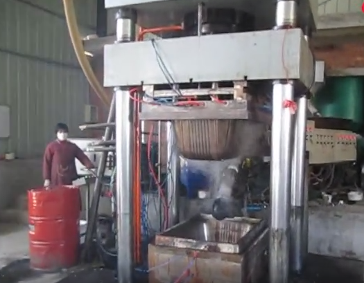 建筑塑料模殼生產加工現場