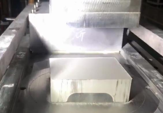 壓制成型的耐火材料匣缽產品