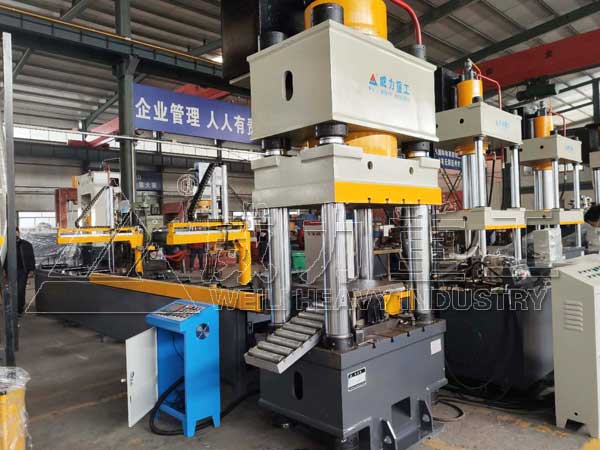 500噸液壓機(jī)錨桿托盤自動生產(chǎn)線