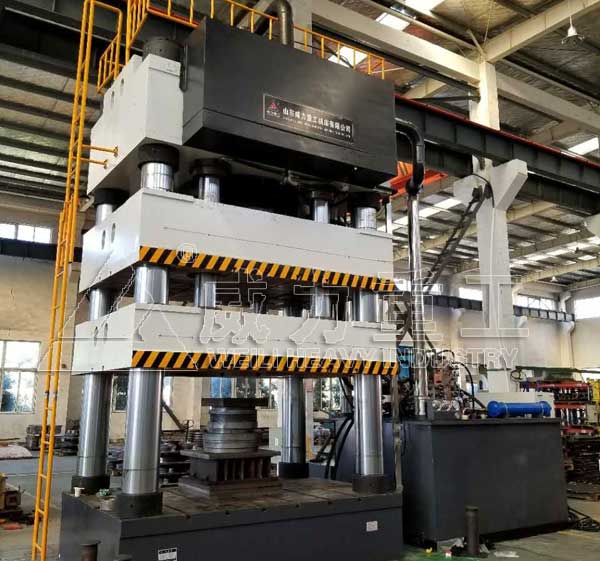 3000噸四梁四柱液壓機