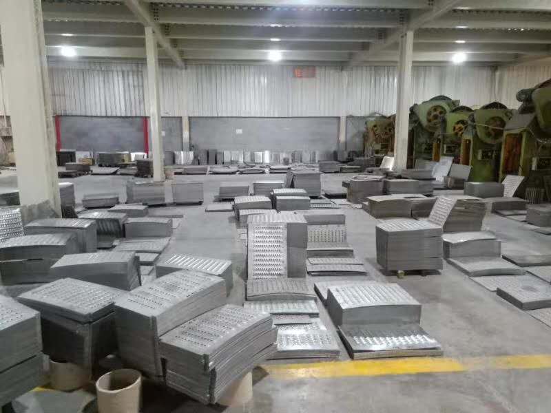 地溝蓋板生產完成