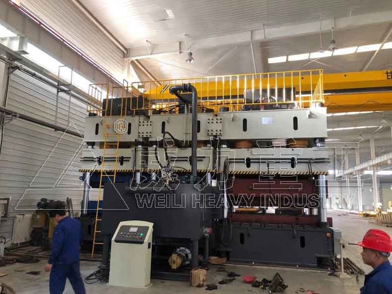 汽車大梁液壓機