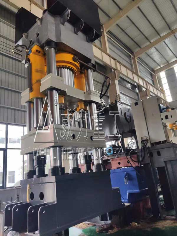 1800噸健身啞鈴杠鈴片液壓機(jī)