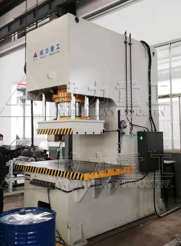 400噸單臂液壓機(jī)