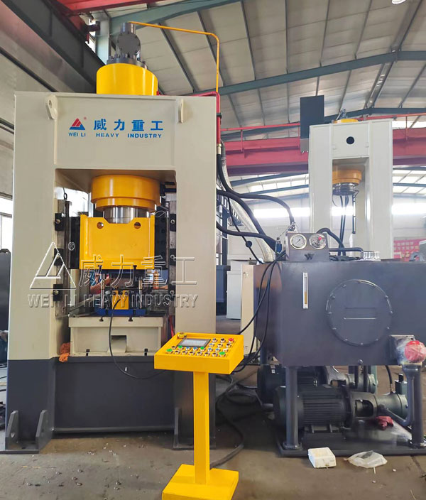 400噸框架式液壓機