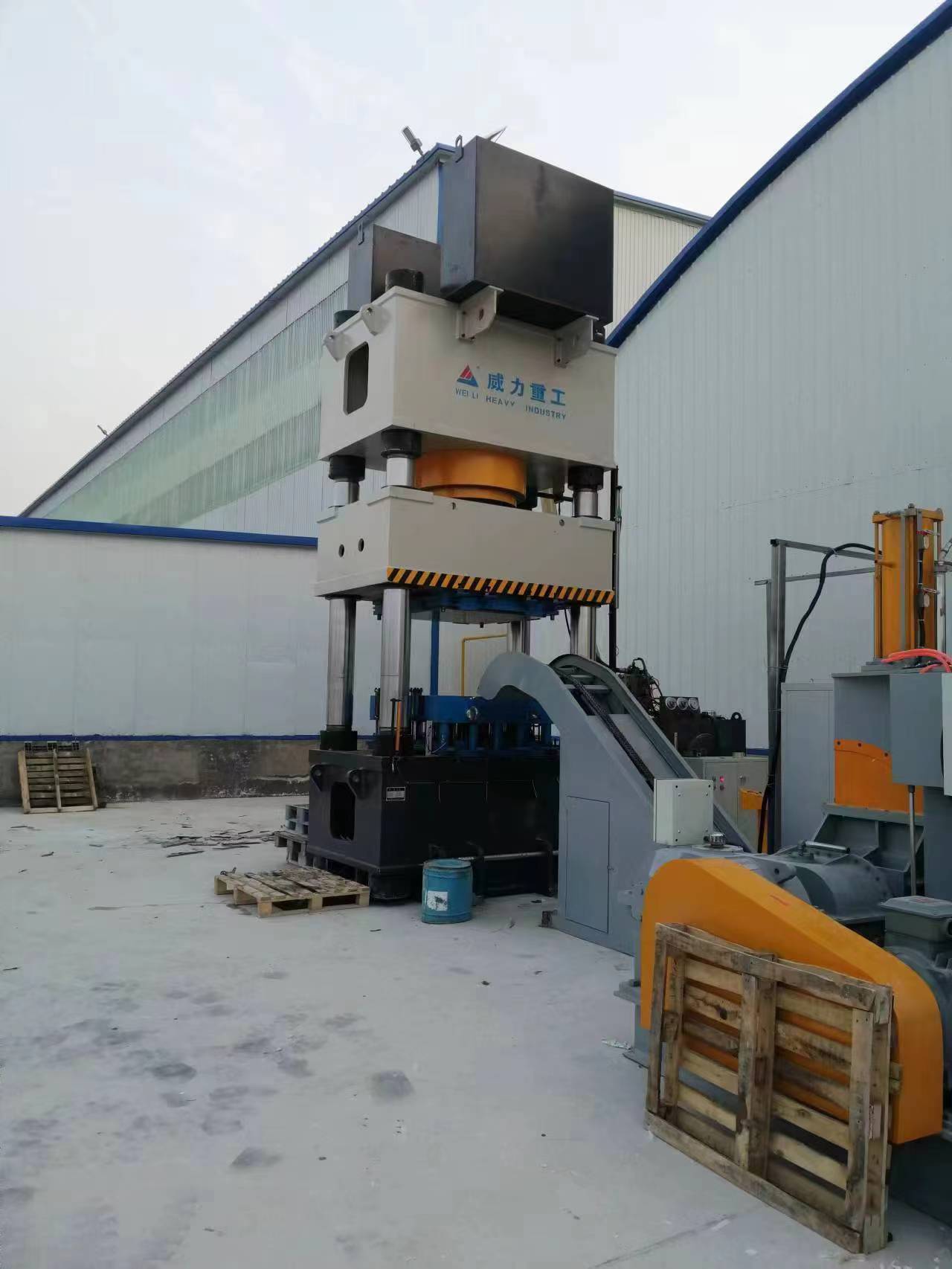 1200噸竹塑托盤液壓機