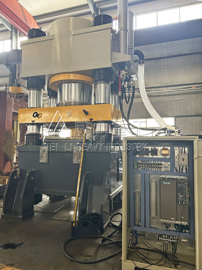 2500噸木屑托盤液壓機